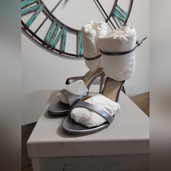Neil J. Rodgers Sandals Silver - Picture 5 of 5